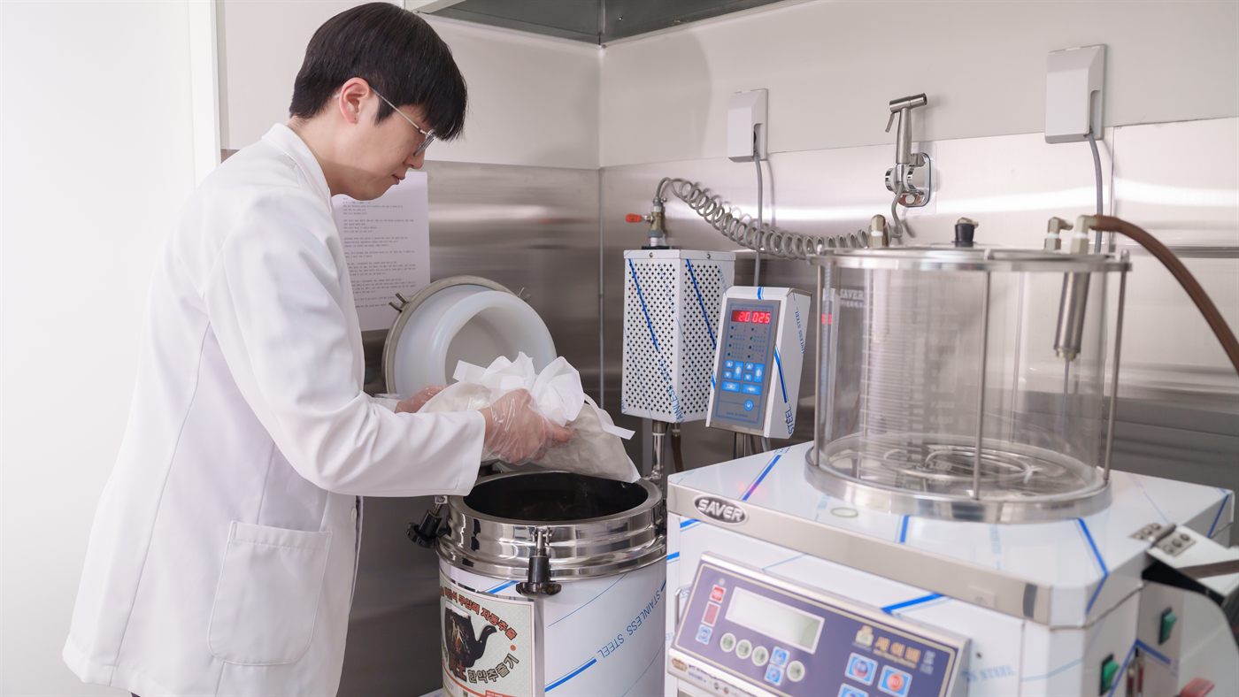 서울온한의원 조제 · 탕전실 - 쾌적한 진료 공간 조제 · 탕전실